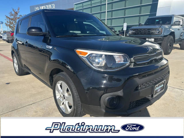 2018 Kia Soul Base FWD photo