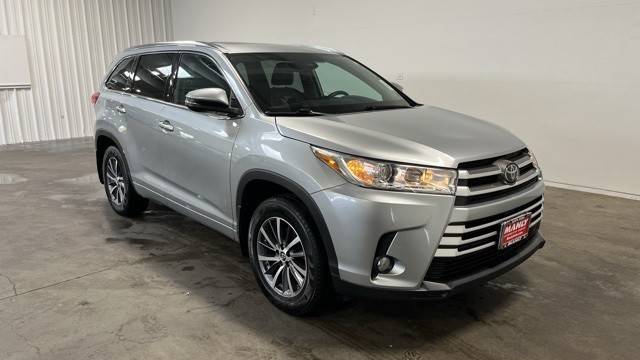 2018 Toyota Highlander XLE AWD photo