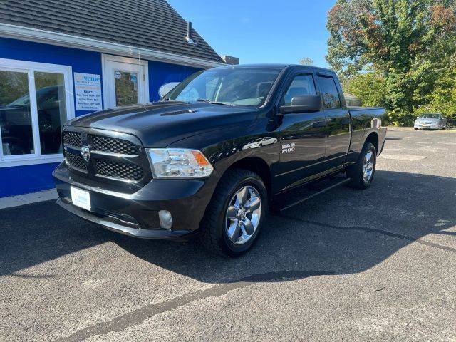 2018 Ram 1500 Express 4WD photo