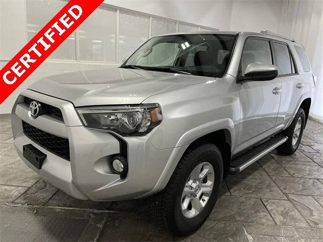 2018 Toyota 4Runner SR5 4WD photo