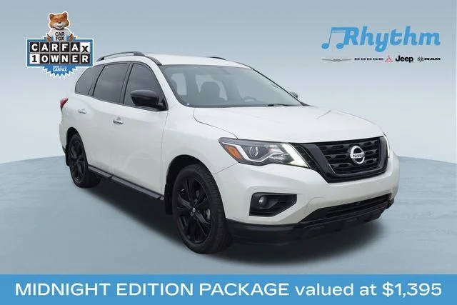 2018 Nissan Pathfinder SL FWD photo