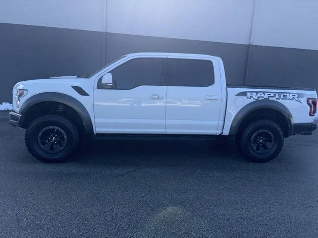 2018 Ford F-150 Raptor 4WD photo