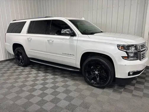 2018 Chevrolet Suburban Premier 4WD photo