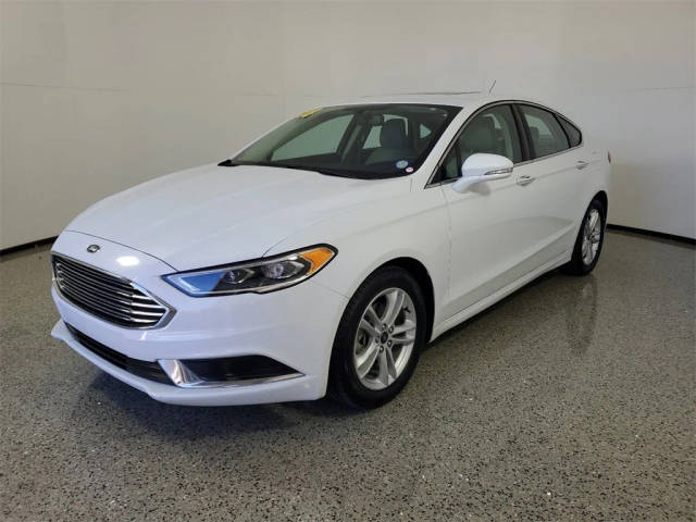 2018 Ford Fusion SE FWD photo