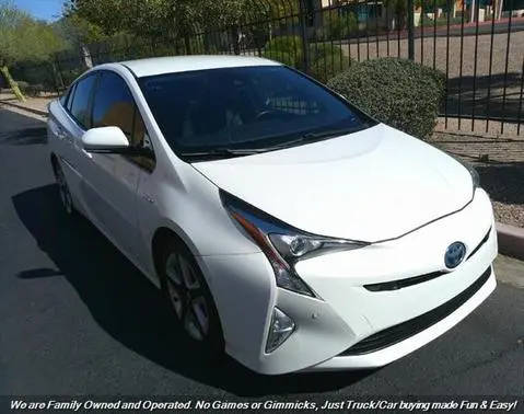 2018 Toyota Prius Four Touring FWD photo