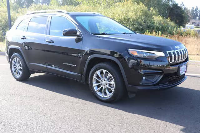 2019 Jeep Cherokee Latitude Plus FWD photo