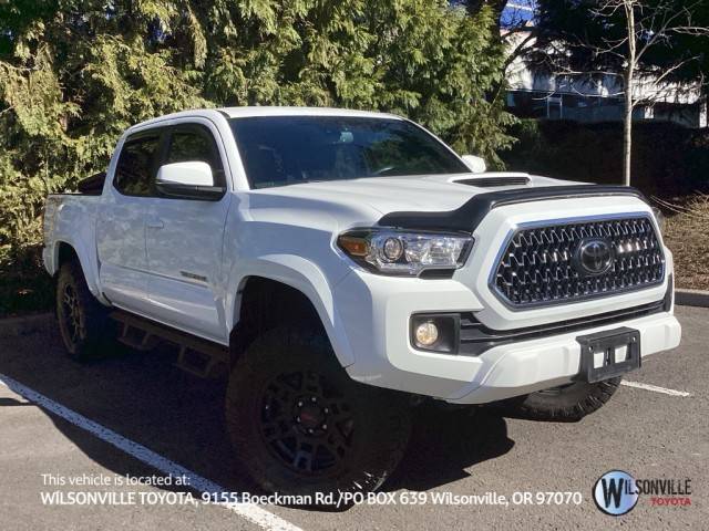 2018 Toyota Tacoma TRD Sport 4WD photo