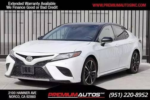 2018 Toyota Camry XSE FWD photo