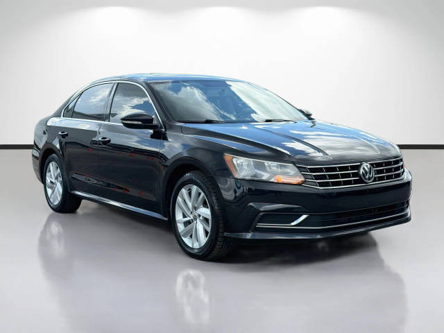 2018 Volkswagen Passat 2.0T SE FWD photo
