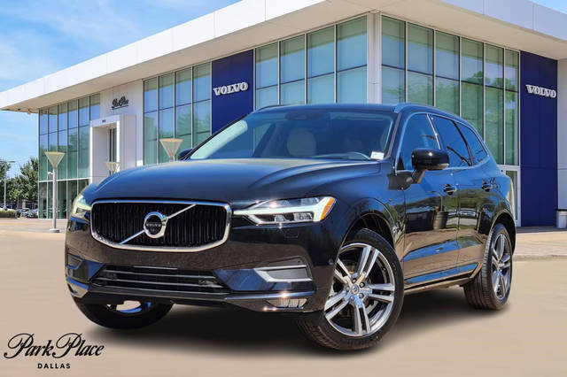 2018 Volvo XC60 Momentum AWD photo