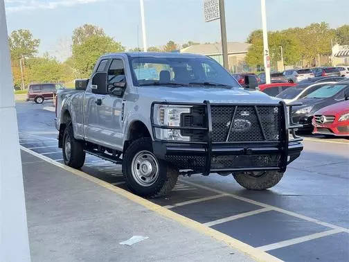 2018 Ford F-250 Super Duty XL 4WD photo