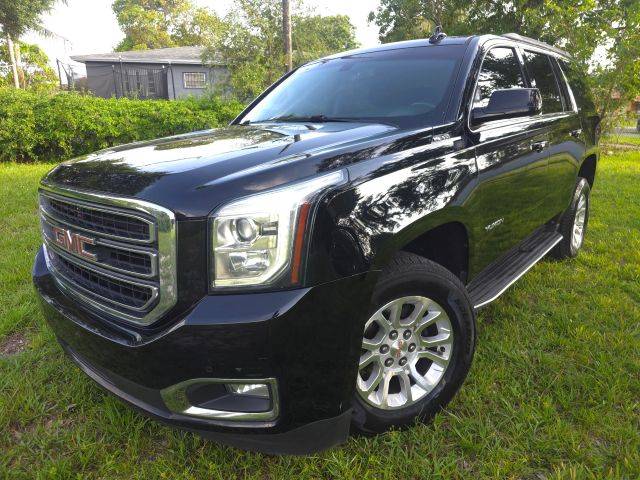 2018 GMC Yukon SLE RWD photo