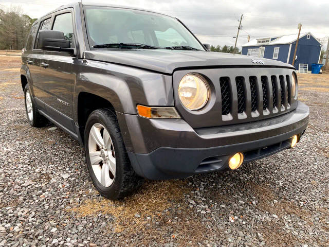 2016 Jeep Patriot Latitude FWD photo