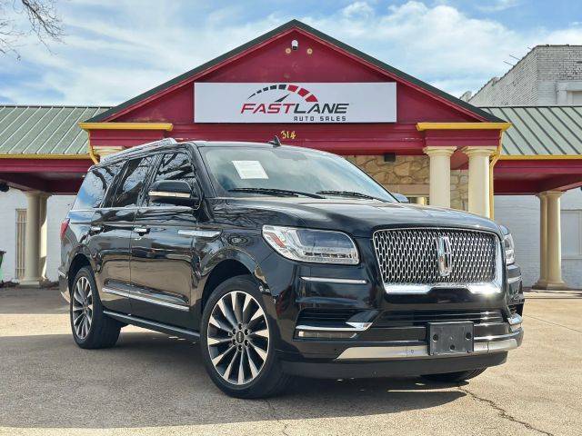 2018 Lincoln Navigator Select RWD photo