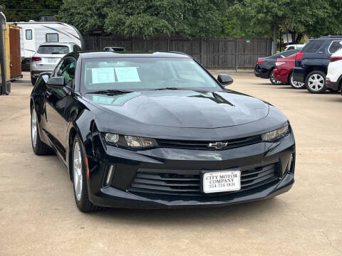 2018 Chevrolet Camaro 1LT RWD photo