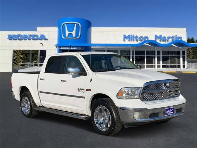 2018 Ram 1500 Laramie 4WD photo