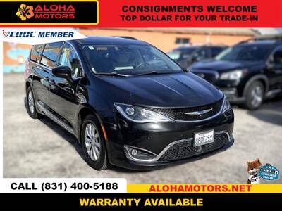 2018 Chrysler Pacifica Minivan Touring L Plus FWD photo