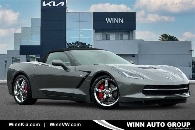 2015 Chevrolet Corvette 2LT RWD photo