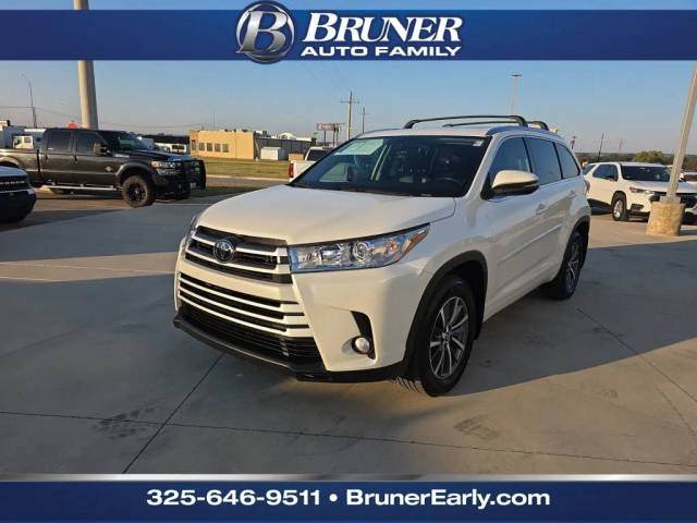 2018 Toyota Highlander XLE AWD photo
