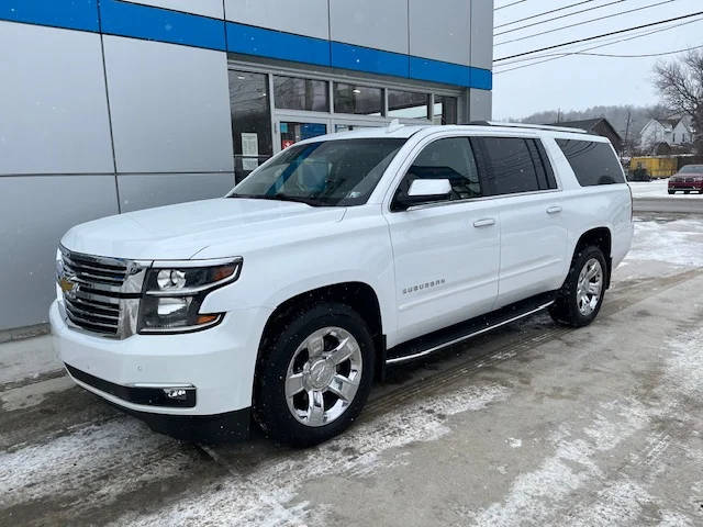 2018 Chevrolet Suburban Premier 4WD photo