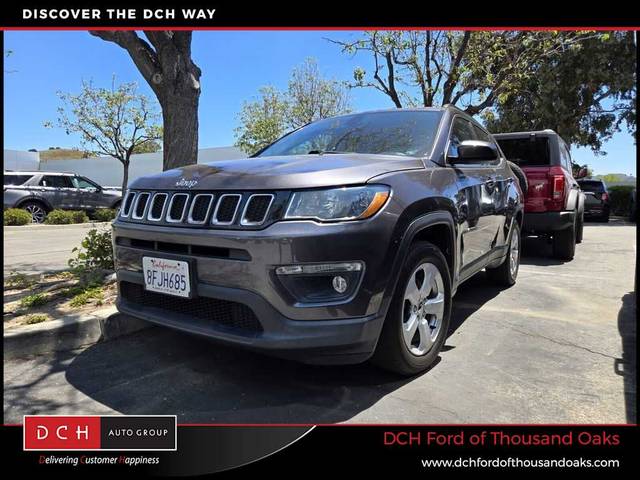 2018 Jeep Compass Latitude FWD photo