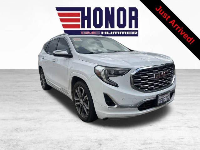 2018 GMC Terrain Denali FWD photo