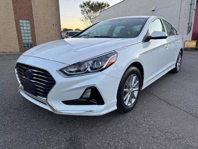 2018 Hyundai Sonata SE FWD photo