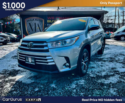 2018 Toyota Highlander LE Plus AWD photo