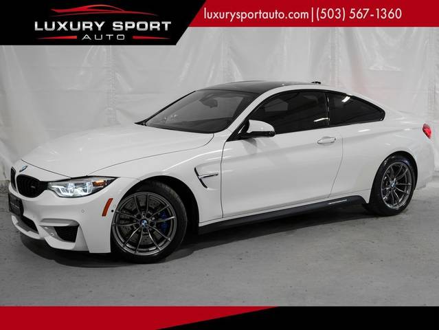 2018 BMW M4  RWD photo