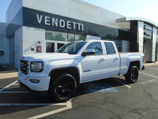 2018 GMC Sierra 1500  4WD photo