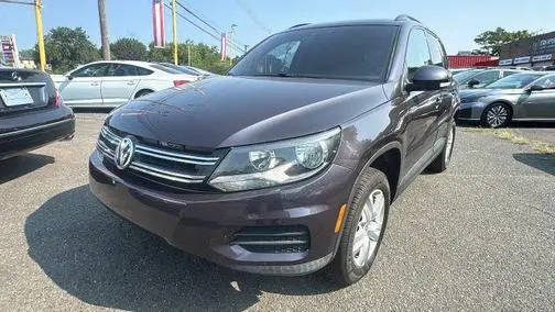 2016 Volkswagen Tiguan SEL FWD photo