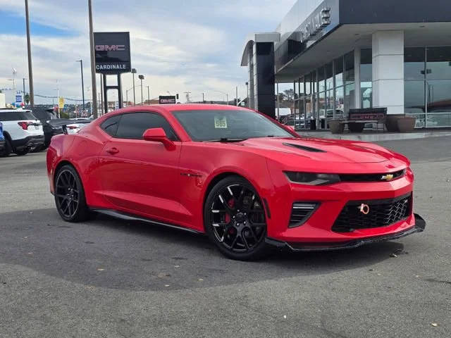 2018 Chevrolet Camaro 1SS RWD photo