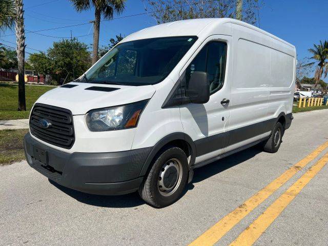 2018 Ford Transit Van  RWD photo