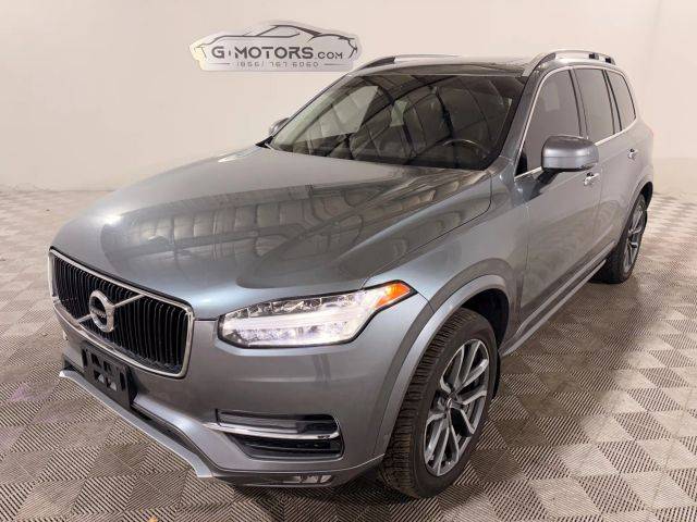 2019 Volvo XC90 Momentum AWD photo