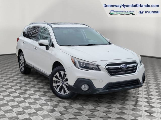 2018 Subaru Outback Touring AWD photo