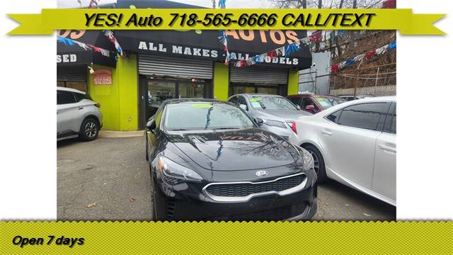 2018 Kia Stinger Premium AWD photo