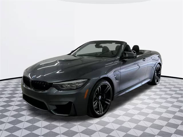 2018 BMW M4  RWD photo