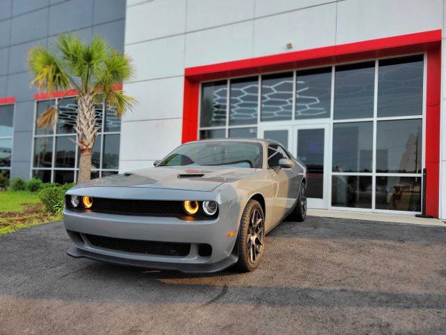 2018 Dodge Challenger R/T RWD photo