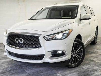 2019 Infiniti QX60 LUXE AWD photo