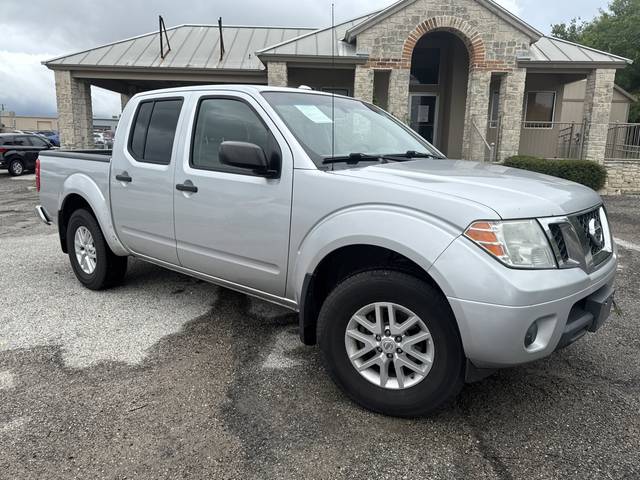 2017 Nissan Frontier SV V6 4WD photo