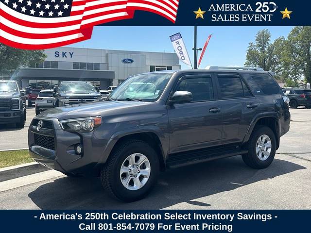 2017 Toyota 4Runner SR5 4WD photo