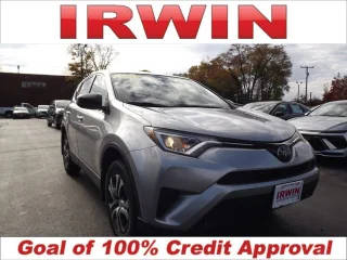 2018 Toyota RAV4 LE AWD photo