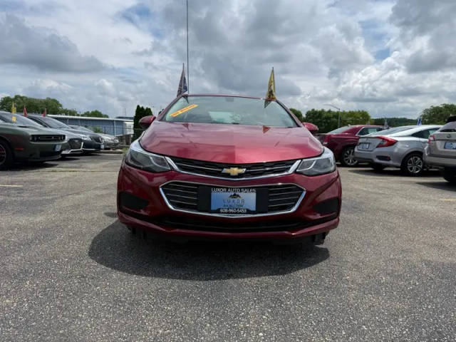 2018 Chevrolet Cruze LT FWD photo