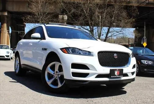 2018 Jaguar F-Pace 25t Premium AWD photo