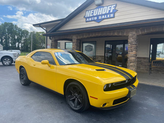 2018 Dodge Challenger SXT RWD photo