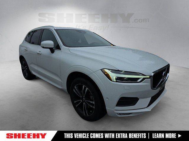 2019 Volvo XC60 Momentum AWD photo