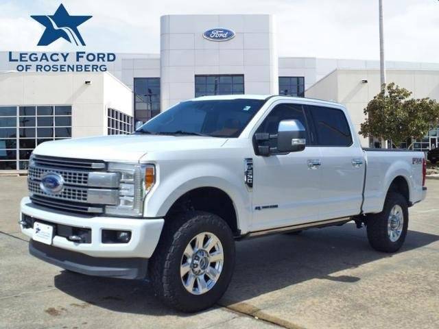 2018 Ford F-350 Super Duty Platinum 4WD photo