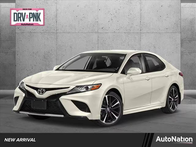 2018 Toyota Camry XSE V6 FWD photo