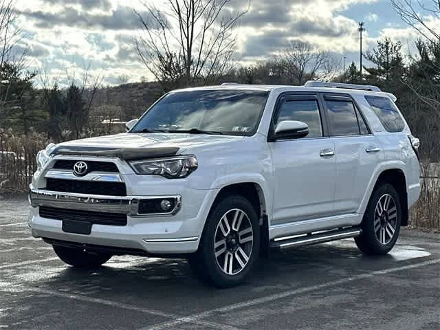 2018 Toyota 4Runner Limited 4WD photo