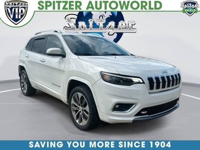 2019 Jeep Cherokee Overland 4WD photo